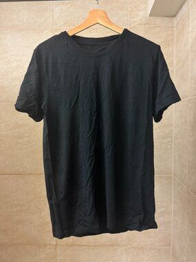 Outlier Ultrafine Merino Wool Cut One T-Shirt, Men's Medium, Great Condition